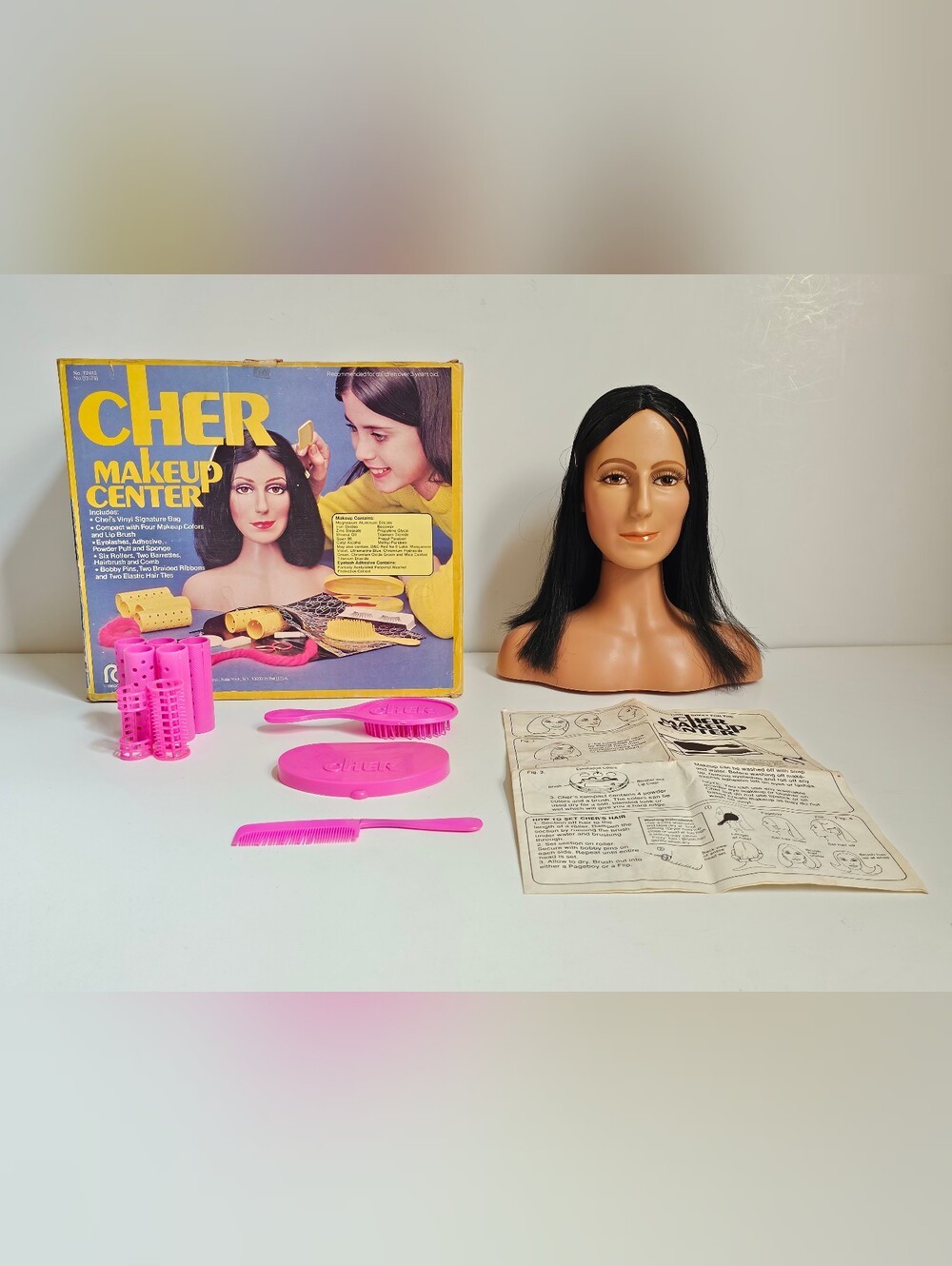 Vintage 1977 Mego Cher Makeup Center Styling Head Box Accessories UNCUT HAIR